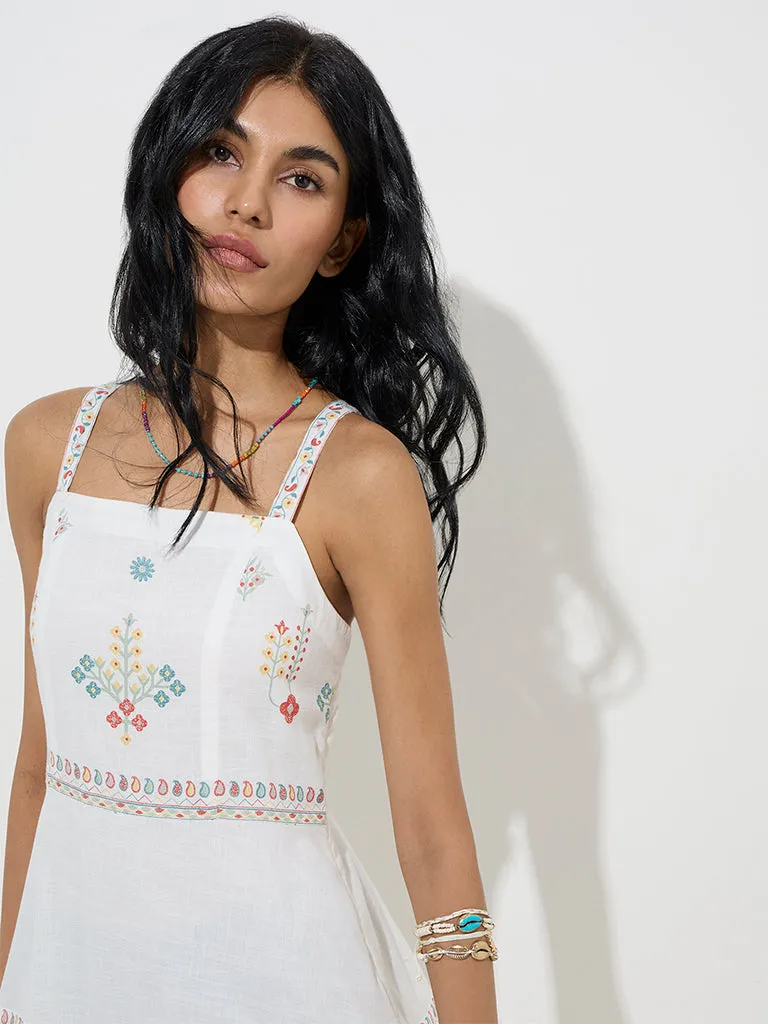 Bombay Paisley White Floral Printed Cotton A-Line Dress