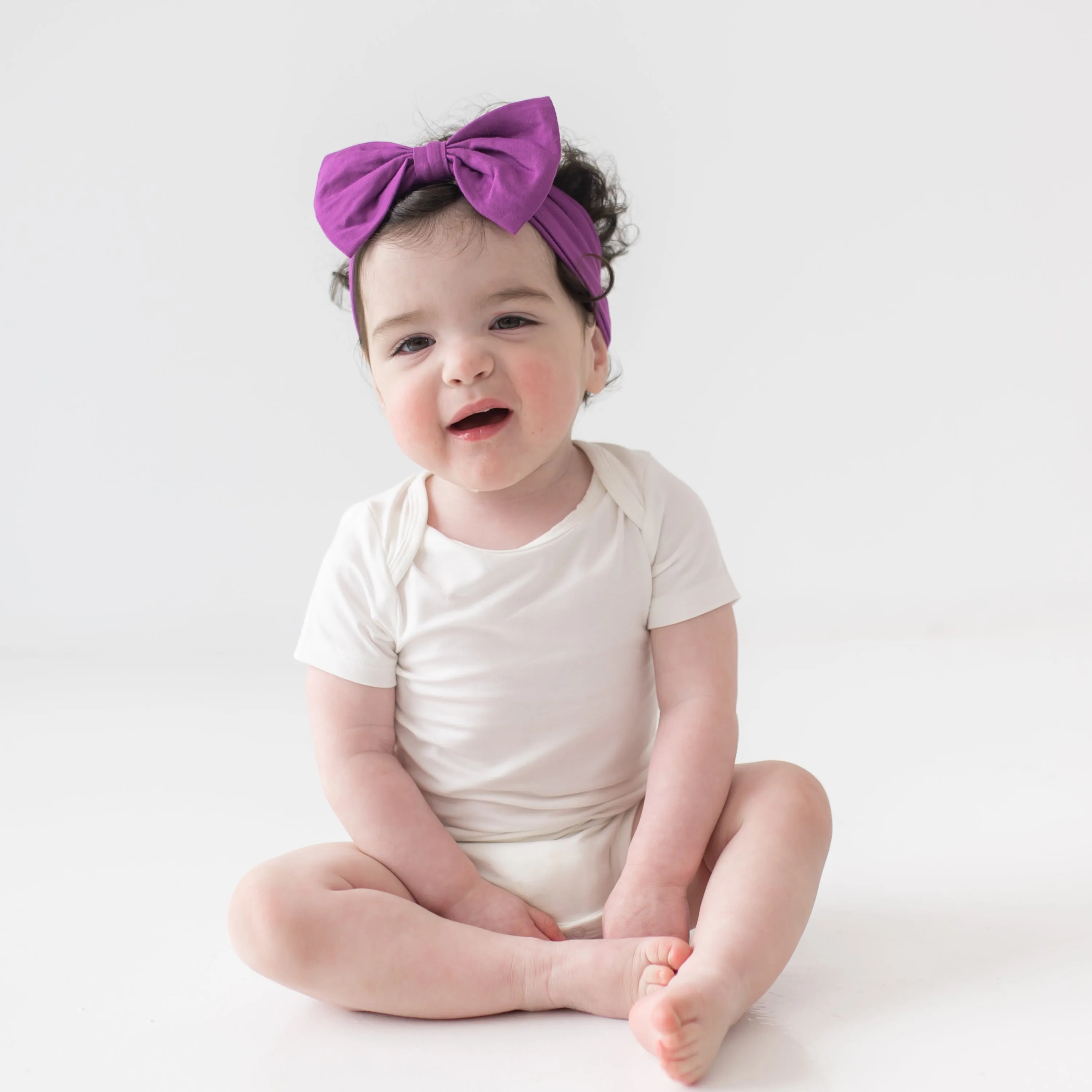 Bow Headband in Berry
