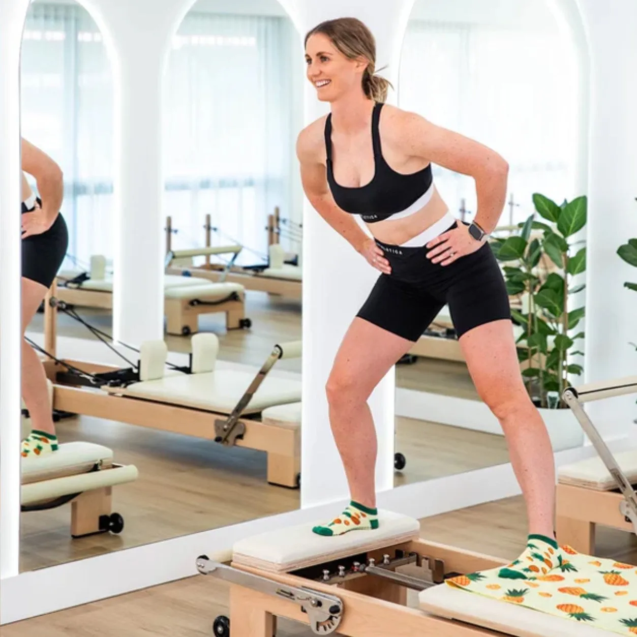 Grippy Socks - Pineapple (Barre / Pilates)