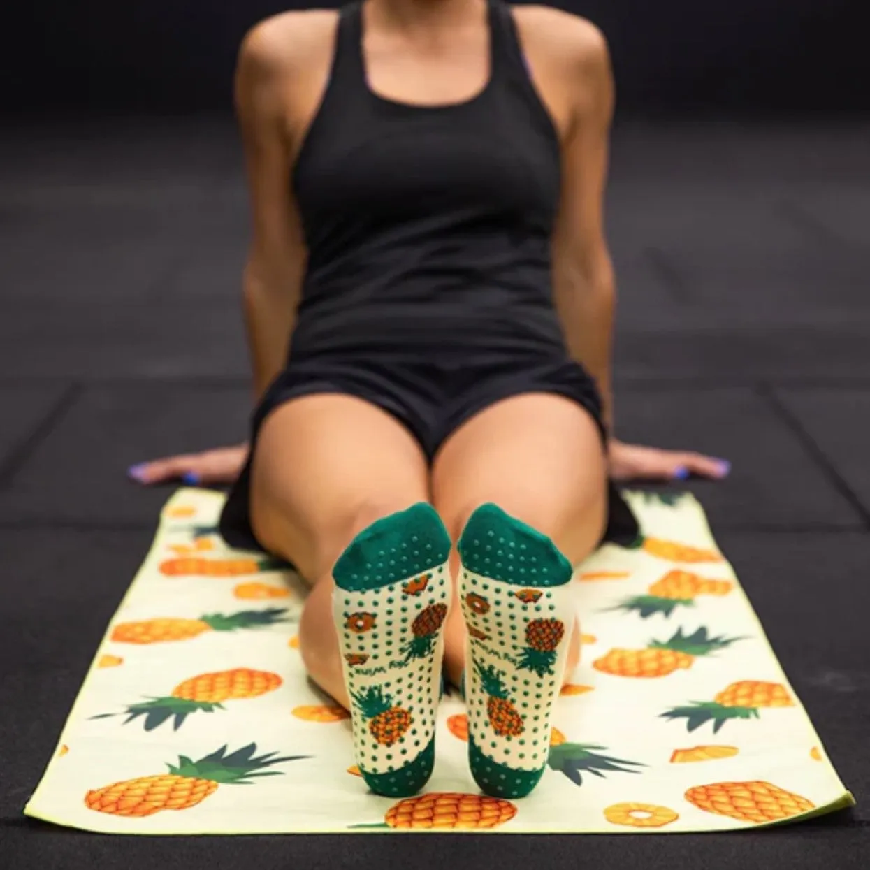 Grippy Socks - Pineapple (Barre / Pilates)