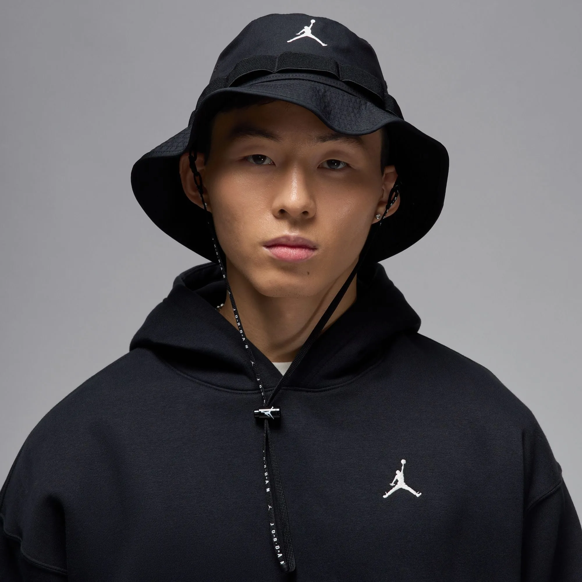 JORDAN APEX BUCKET HAT BLACK/WHITE