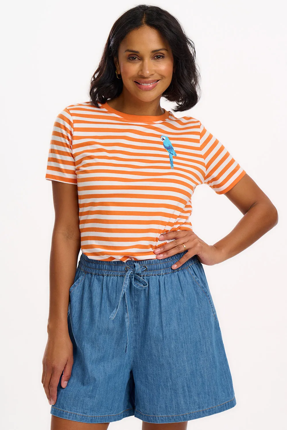 Maggie T-shirt - Off-White/Orange. Stripy Parrot