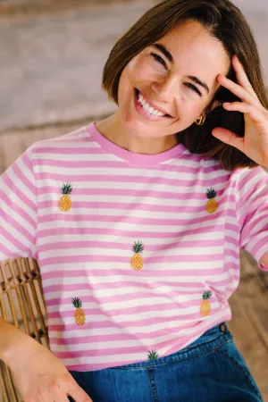 Maggie T-Shirt - Off-White/Pink. Pineapple Repeat