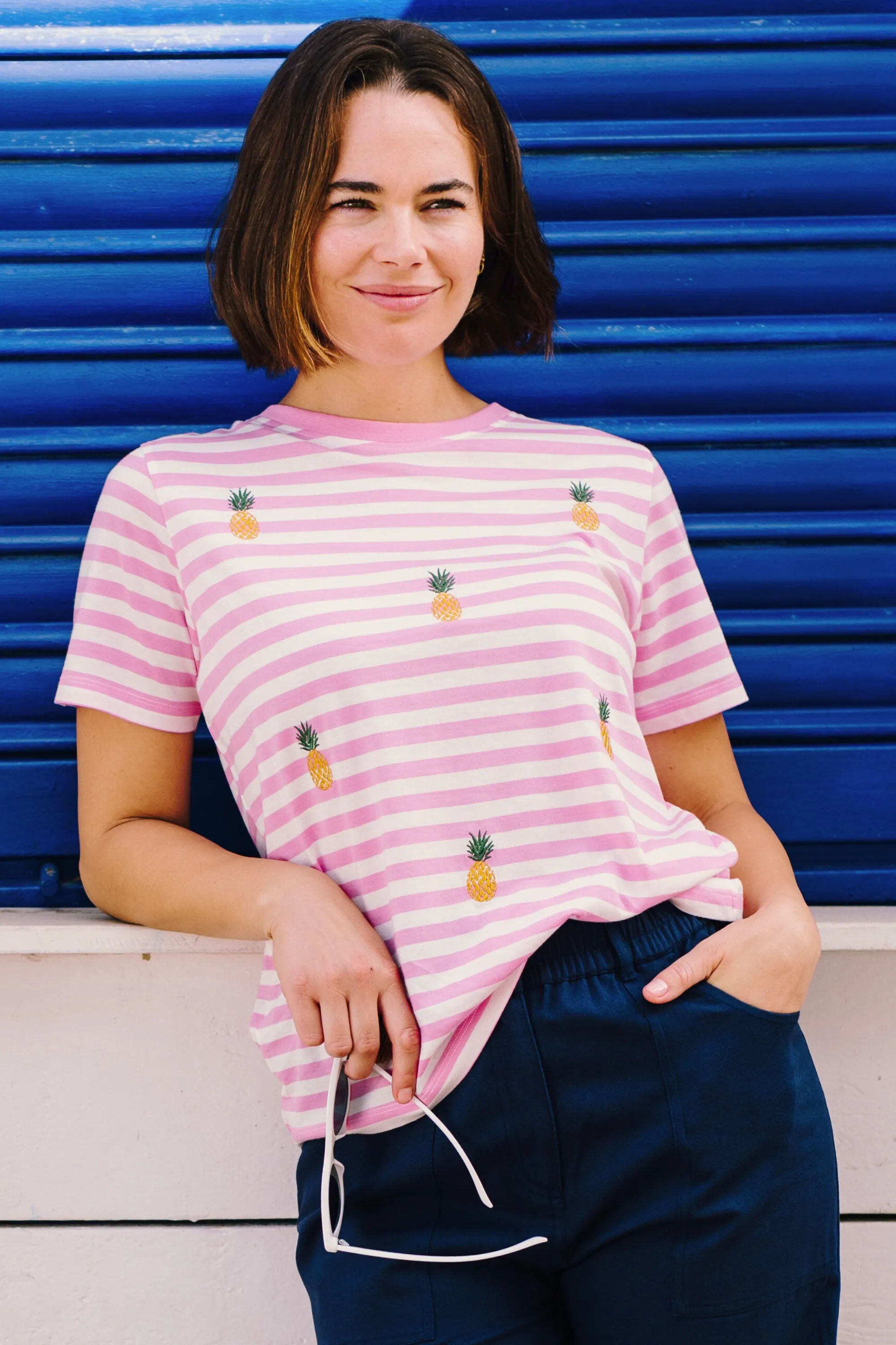 Maggie T-Shirt - Off-White/Pink. Pineapple Repeat
