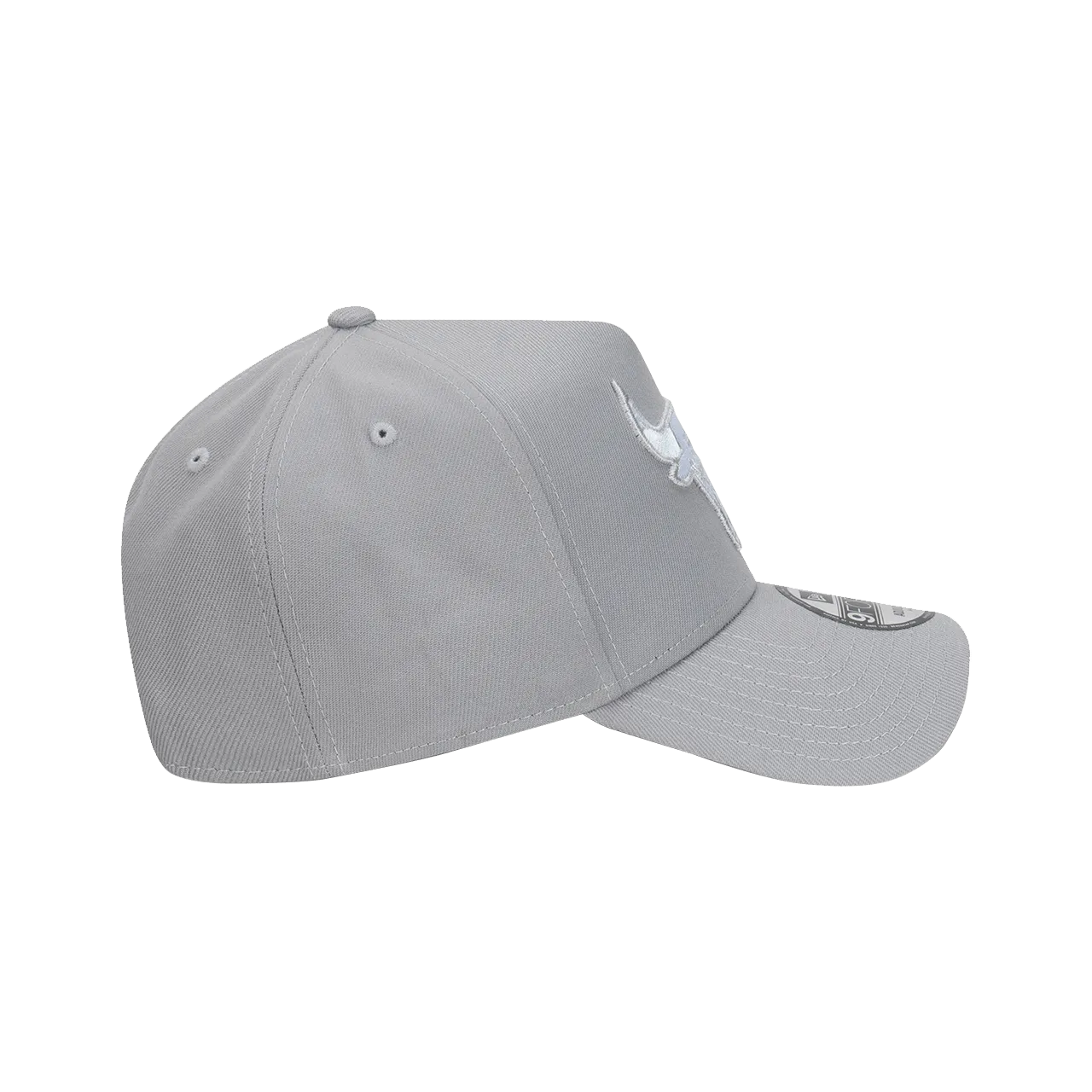 New Era Chicago Bulls Repreve® Cloud Gray 9Forty A-Frame Snapback Cap