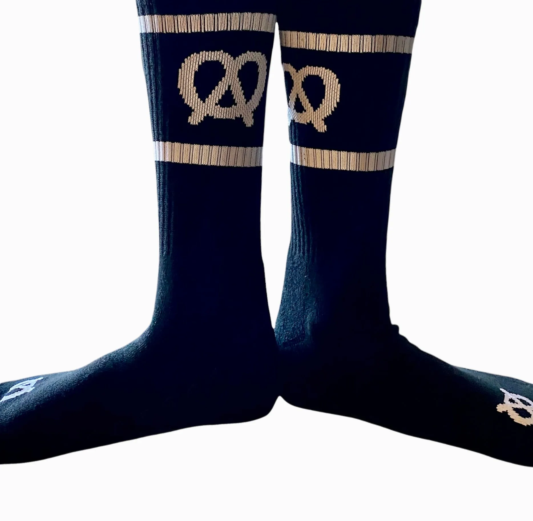 Pretzel - Crew Grip Socks