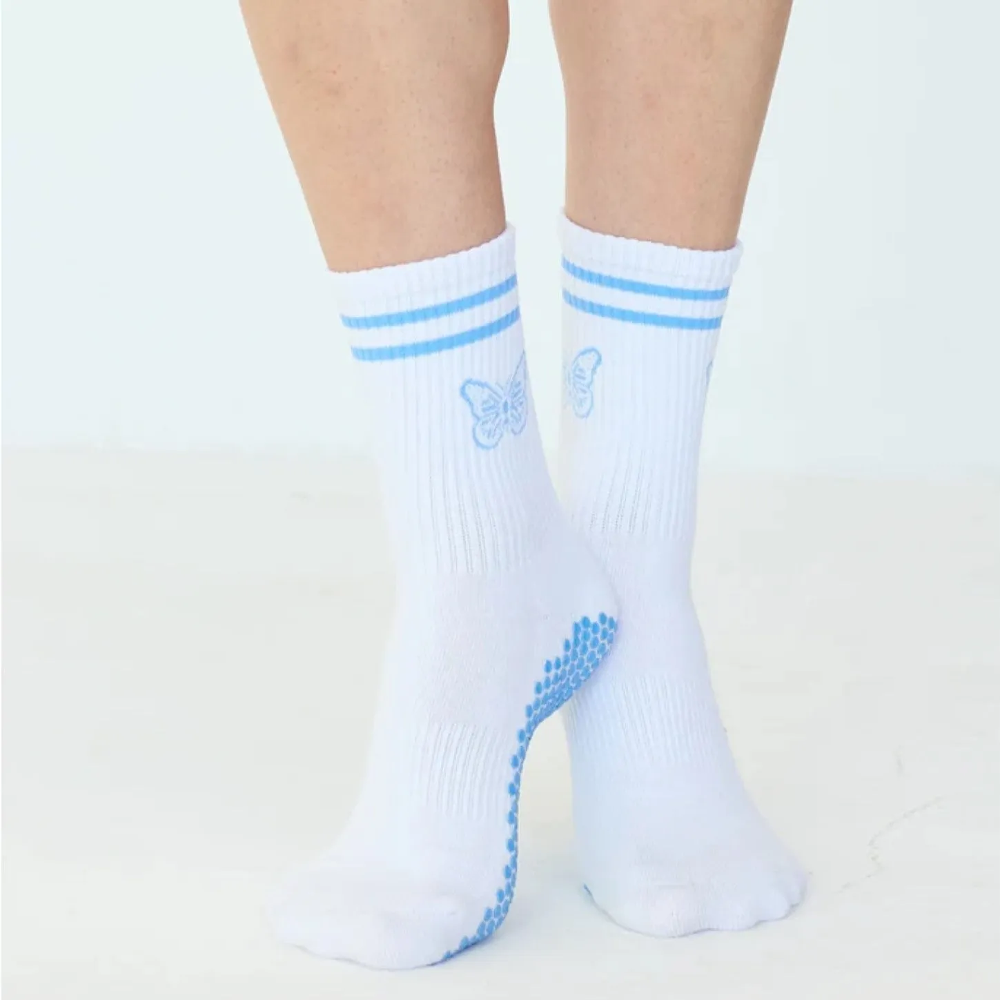 The Emmie Butterfly Grip Socks (Barre/Pilates)