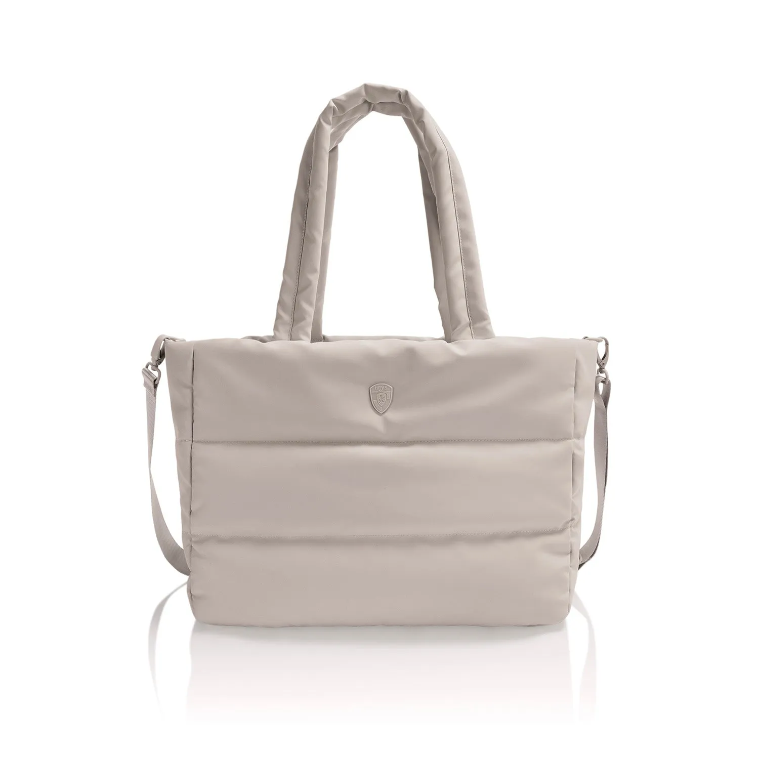 The Puffer Travel Tote - Atmosphere
