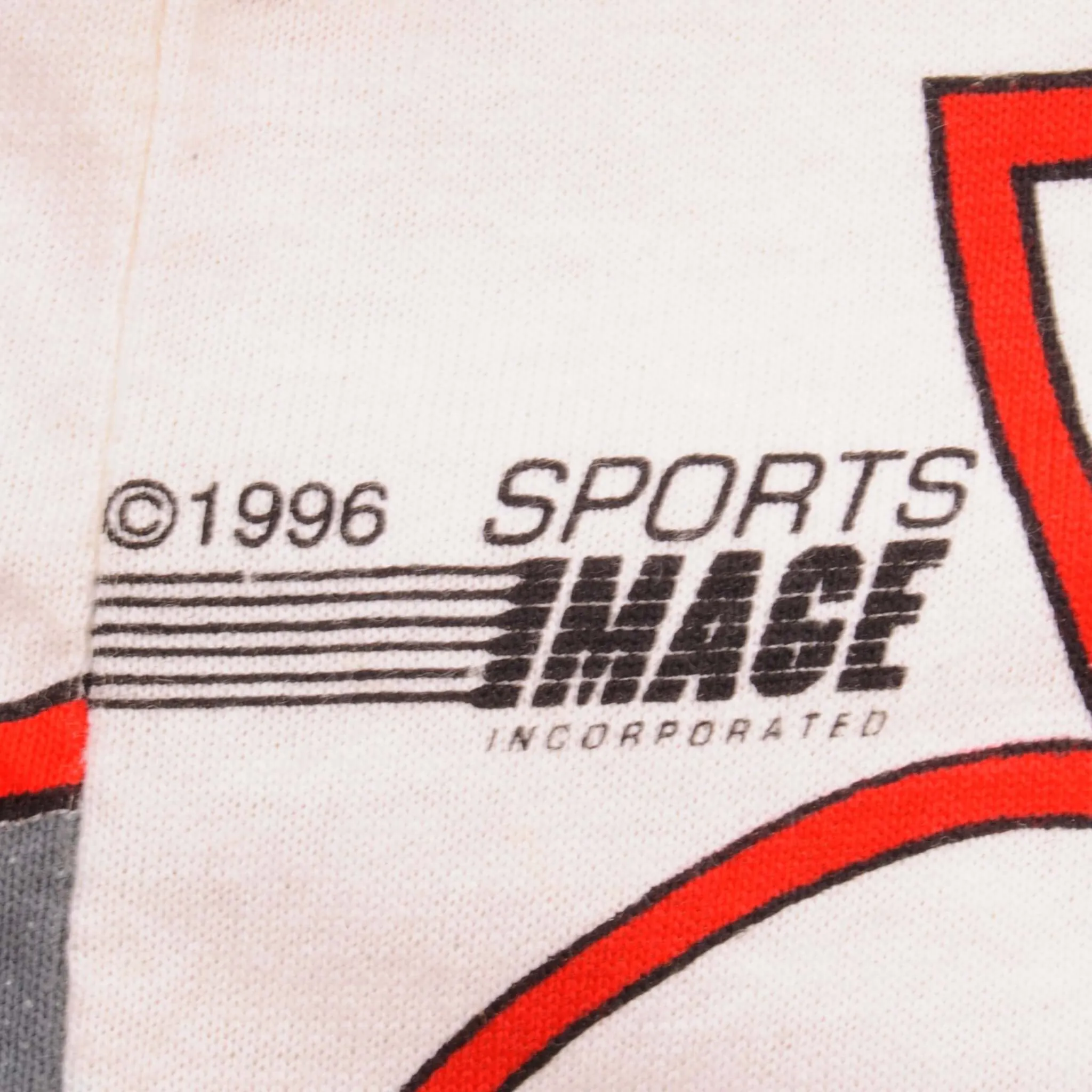 VINTAGE NASCAR ALL OVER PRINT DALE EARNHARDT 1996 TEE SHIRT MEDIUM MADE IN USA