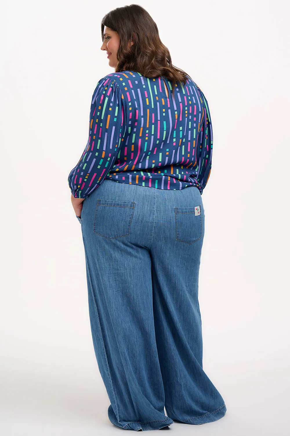Wendy Blouse - Blue. Broken Lines